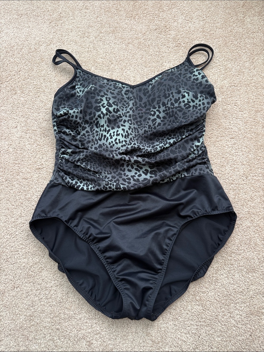 Miraclesuit Kitty Galore Wireless Black Gray Animal Print One Piece Swimsuit 14